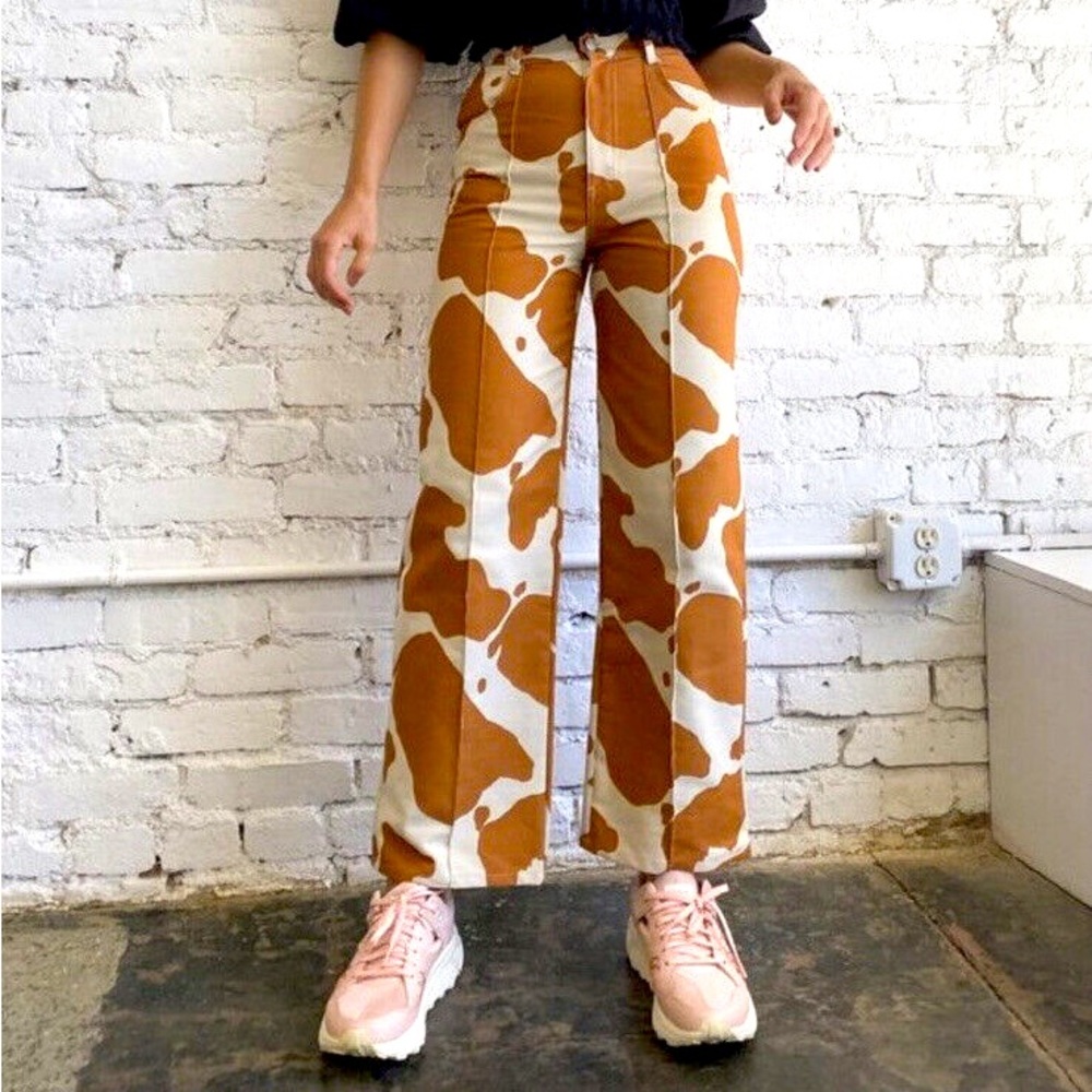 Lisa Says Gah cow print Robyn jean